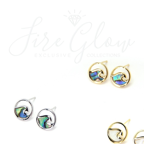 Rhodium Plated Oyster Shell Wave Earring - Picture 8 of 11